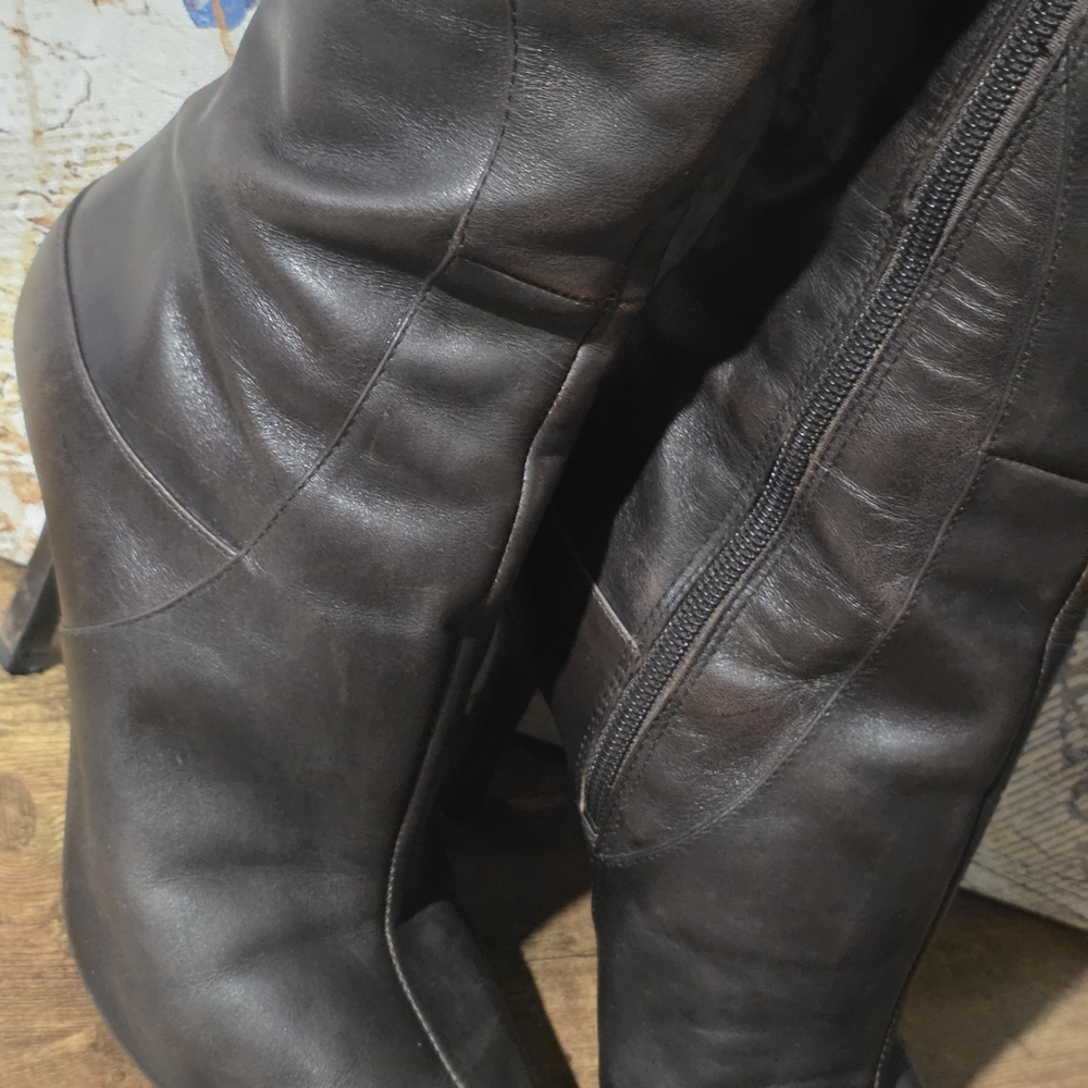 Nine West Timeless Women's Dark Brown Leather Knee-High Stiletto Boots - Picture 3 of 16